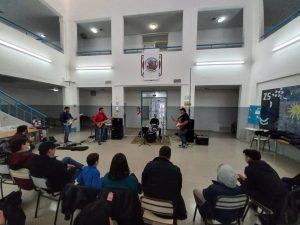 El músico Jorge Araujo brindó una clase abierta de batería y un encuentro de músicos en vivo