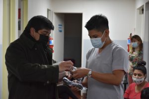 Entregaron de insumos y elementos de trabajo en centros de salud de Río Gallegos