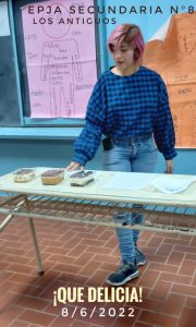 Estudiantes de EPJA Secundaria Nº8 desarrollaron una exposición de proyectos productivos