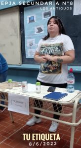 Estudiantes de EPJA Secundaria Nº8 desarrollaron una exposición de proyectos productivos