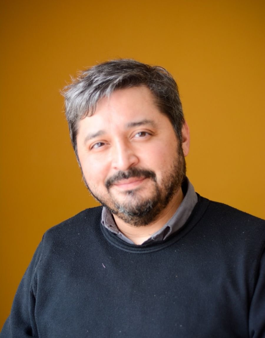 Canto: “Los vecinos y vecinas se van a sorprender en nuestra 28ª Feria Provincial del Libro”