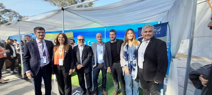 Santa Cruz participa del Foro Nacional de Turismo en Termas de Río Hondo