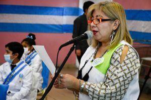 Estudiantes de Escuelas Primarias de Santa Cruz realizaron la Promesa a la Bandera
