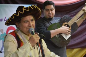 Adultas y adultos mayores disfrutaron de una tarde recreativa en el marco de la campaña #AmorMayor