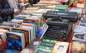 Escenarios llenos en la tercera jornada de la Feria Provincial del Libro