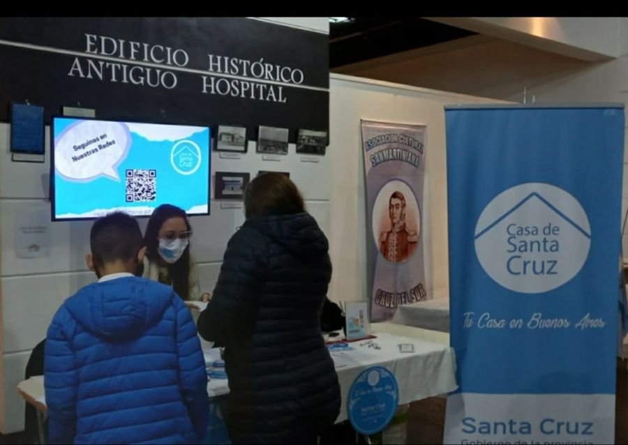 La Casa de Santa Cruz participó de la 28° Feria Provincial del Libro