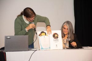 Teatro, música, talleres, charlas y arte en la sexta jornada de la 28° Feria del Libro