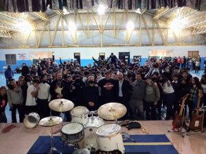 El músico Jorge Araujo llevó adelante seminarios motivacionales en Zona Norte