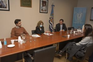 “Descuentos Mayores”: Firmaron convenios con la Asociación de Bioquímicos y la Cámara de Comercio de Río Gallegos