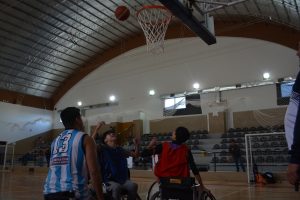 Concretaron clínica de básquet sobre silla de ruedas en Gobernador Gregores