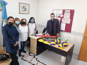 Concretaron entrega de elementos deportivos para instituciones educativas de Río Gallegos