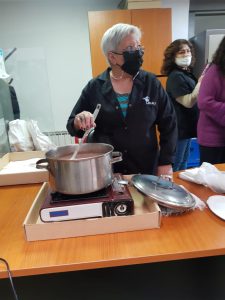 El Instituto de Energía conmemoró el 9 de Julio vestido de celeste y blanco
