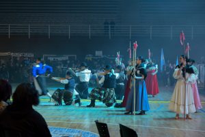 Cientos de personas vibraron al ritmo del folclore en la Gran Peña Popular