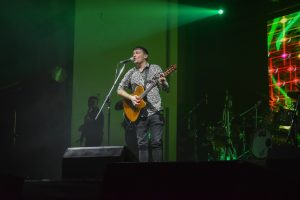 Cientos de personas vibraron al ritmo del folclore en la Gran Peña Popular