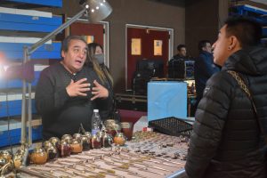 Cientos de personas vibraron al ritmo del folclore en la Gran Peña Popular