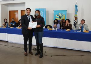 Se realizó la entrega de certificados a operadores del aeropuerto de Perito Moreno