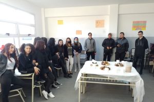Estudiantes del CPES N° 38 llevan adelante un Proyecto Socio Comunitario Solidario