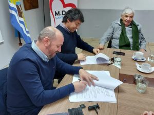 El Gobierno efectivizó la firma de convenios con municipios para la atención de la niñez y adolescencia