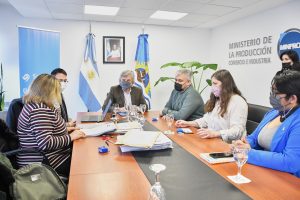 Realizaron la apertura de sobres de licitación para la explotación de la hostería “Los Antiguos”