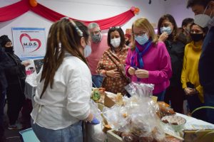 La feria “Hecho por mí” congregó a emprendedorxs santacruceñxs en el Complejo Cultural