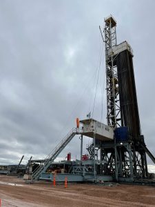 Autoridades del Instituto de Energía recorrieron instalaciones de Tecpetrol en Vaca Muerta