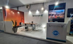 Sergio Massa visitó el stand del Instituto de Energía en el AOG Patagonia 2022
