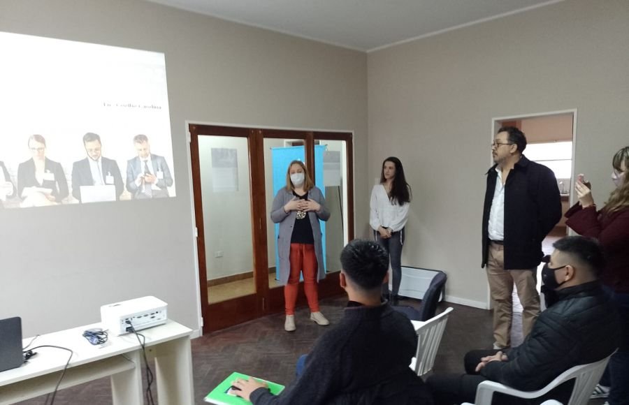 Concretaron una charla sobre Diseño de curriculum vitae y preparación de entrevista