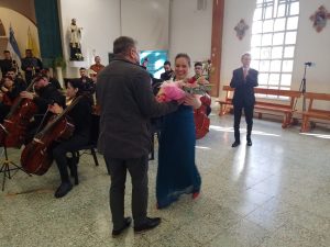 Escuela Re Si: Anna Miernik brindó conciertos junto a la Sinfonietta con la dirección de Gustavo Fontana