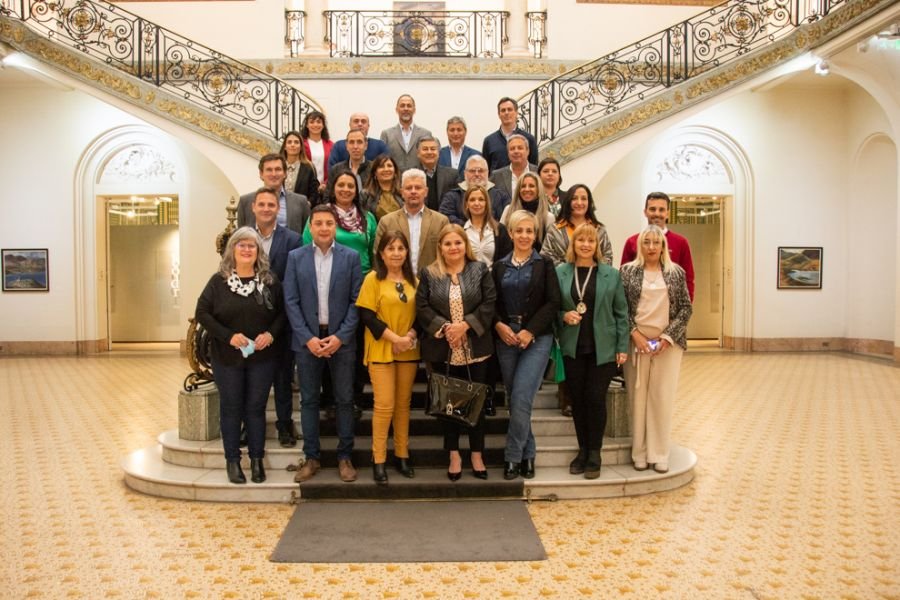 Autoridades de la Caja de Servicios Sociales de Santa Cruz se reunieron con COSSPRA