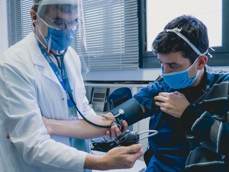 Caja de Servicios Sociales:  Recuerda que el valor de la consulta médica es de $300