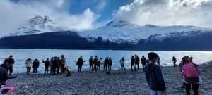 Estudiantes llevan adelante experiencias educativas en el Parque Nacional Los Glaciares