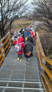 Estudiantes llevan adelante experiencias educativas en el Parque Nacional Los Glaciares