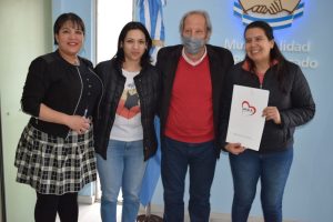 Desarrollo Social concretó la entrega de matrículas en Zona Norte