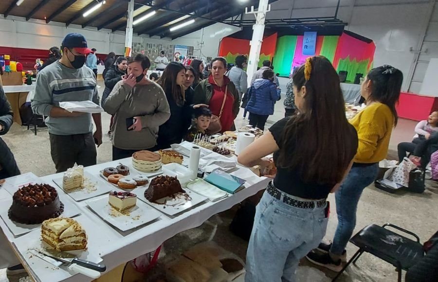 Se concretó con éxito la Feria "Hecho por mí" en Río Turbio y Puerto Santa Cruz