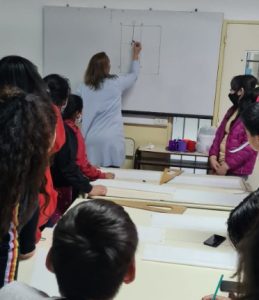 Estudiantes participaron de un Taller de Confección en Puerto Santa Cruz