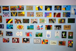 “VinculArte”: esta muestra itinerante participativa de Arte Correo se expone en Río Gallegos