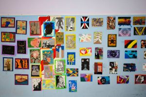 “VinculArte”: esta muestra itinerante participativa de Arte Correo se expone en Río Gallegos