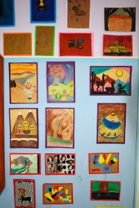 “VinculArte”: esta muestra itinerante participativa de Arte Correo se expone en Río Gallegos