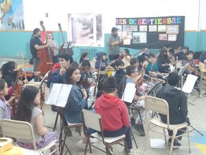 Educación hizo entrega de instrumentos a la Orquesta Pu-kara