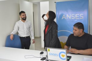 El Gobierno Provincial participó de la inauguración de un nuevo stand del ANSES en el Barrio San Benito