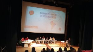 Se concretó la Instancia Escolar del Parlamento Juvenil del Mercosur en Las Heras