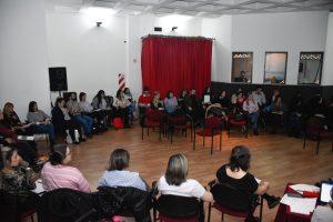 Se constituyó la Red Micaela de Santa Cruz