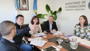 El Gobierno trabaja en la situación productiva de Minera Triton
