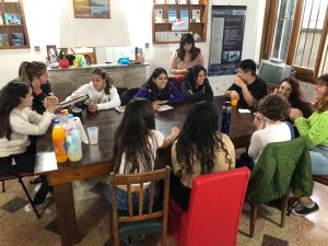 Estudiantes santacruceñxs festejaron su día en la Casa de las Juventudes de La Plata