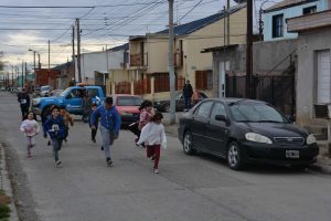La Kermesse Juvenil en el barrio 240 tuvo una gran participación