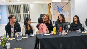 La Casa de Santa Cruz inauguró el área de juventudes en la ciudad de Buenos Aires