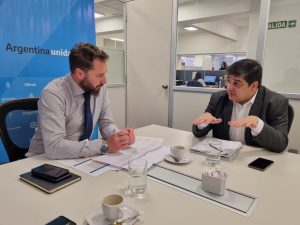 Autoridades de Salud ultiman detalles de los Hospitales Modulares ante Nación