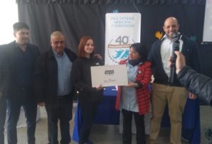 Educación entregó netbooks en El Calafate y kits escolares y libros en El Chaltén