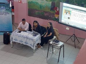 Estudiantes del IPES de Caleta Olivia participaron de importante conversatorio