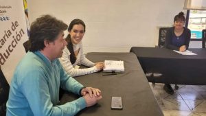 Encuentro entre Desarrollo Social y la Secretaría Municipal de Producción de Caleta Olivia 